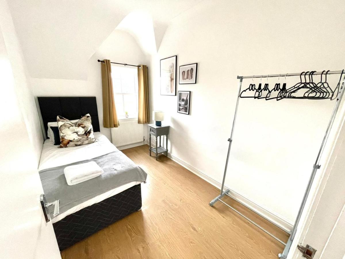 Koala & Tree - 2 Bedroom In City Centre - Short Lets & Serviced Accommodation Cambridge Экстерьер фото